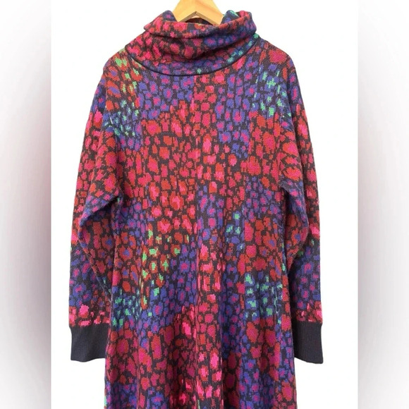 NWT Farm Rio Leopard Print  Long Sleeve Turtle Neck Sweater Midi Dress L - Picture 4 of 9